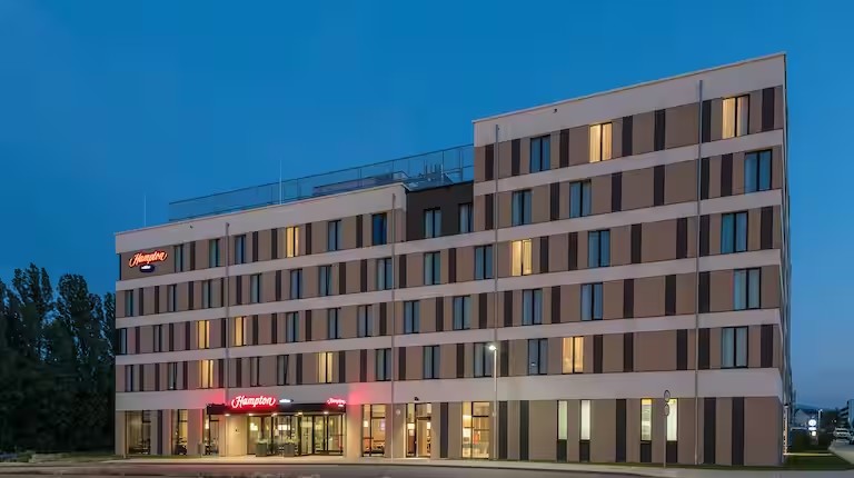 Hampton by Hilton Freiburg