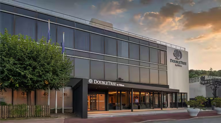 DoubleTree by Hilton Paris Bougival